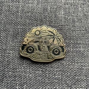 Summer Retro Beach Surfing Car Gold Hard Enamel Pin Skeleton